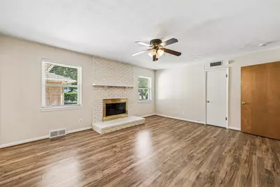 6147 Woodcrest Lane, Dallas, TX 75214 - Photo 27