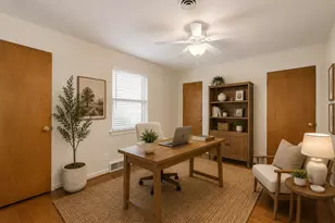 6147 Woodcrest Ln, Dallas, TX 75214 - Photo 5
