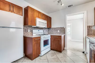 1324 Kings Highway #3, Dallas, TX 75208 - Photo 5