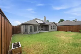 217 Angelina Ct, Azle, TX 76020 - Photo 33