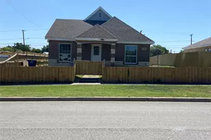 2502 S Denley Dr, Dallas, TX 75216 - Photo 1