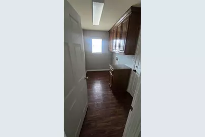 436 W Wall Street, Hewitt, TX 76643 - Photo 11