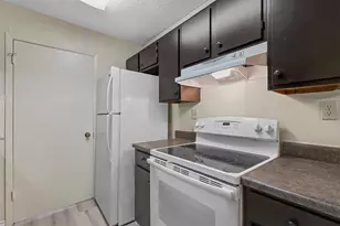 5981 Arapaho Rd, Dallas, TX 75248 - Photo 9
