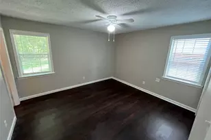 11303 Trail Ln, Balch Springs, TX 75180 - Photo 9