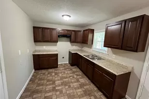 11303 Trail Ln, Balch Springs, TX 75180 - Photo 7