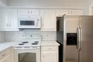 3037 Airhaven St, Dallas, TX 75229 - Photo 5