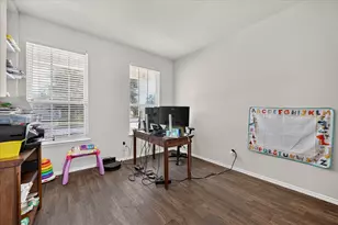 8913 Cranston Ct, Providence Village, TX 76227 - Photo 11