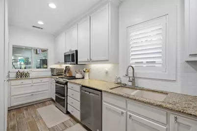 2208 Western Avenue, Fort Worth, TX 76107 - Photo 13