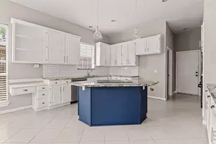 407 Dorcas Ln, Arlington, TX 76013 - Photo 23
