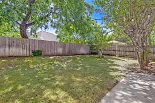 407 Dorcas Ln, Arlington, TX 76013 - Photo 31