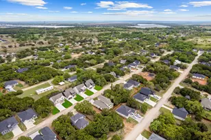 5639 Barkridge Dr, Granbury, TX 76048 - Photo 31