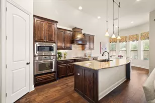 2831 Sherwood Dr, Trophy Club, TX 76262 - Photo 11