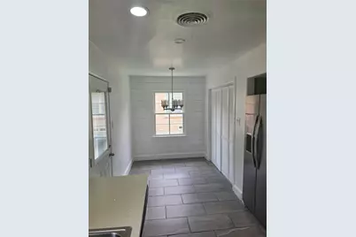 2206 Shannon Street N, Sherman, TX 75092 - Photo 9