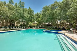4517 N O'Connor Rd, Irving, TX 75062 - Photo 17