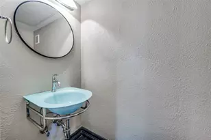 4517 N O'Connor Rd, Irving, TX 75062 - Photo 13