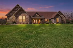 3832 Legend Trl, Granbury, TX 76049 - Photo 3