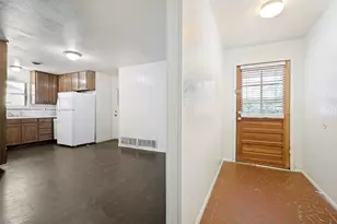 712 Chisholm Trail, Denton, TX 76209 - Photo 5