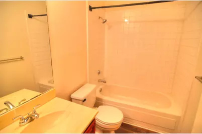 8901 Greentree Drive, Rowlett, TX 75088 - Photo 9