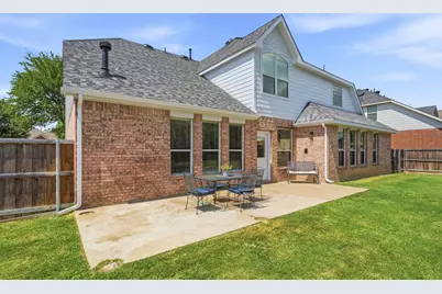 8901 Bear Creek Drive, McKinney, TX 75072 - Photo 31