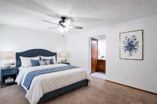 1719 Sagebrush Trail, Grapevine, TX 76051 - Photo 11