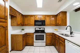 1719 Sagebrush Trail, Grapevine, TX 76051 - Photo 7