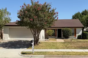 6637 Redbud Dr, Watauga, TX 76148 - Photo 1