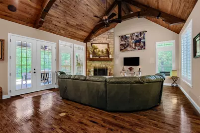 360 Dublin Circle, Gordonville, TX 76245 - Photo 3
