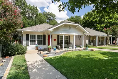 1605 Virginia Place, Fort Worth, TX 76107 - Photo 1