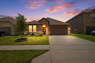 10936 Los Alamos Dr, Aubrey, TX 76227 - Photo 1