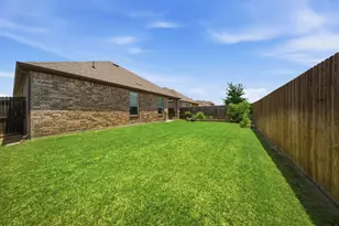 10936 Los Alamos Dr, Aubrey, TX 76227 - Photo 31
