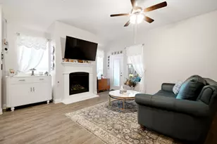 10936 Los Alamos Dr, Aubrey, TX 76227 - Photo 13