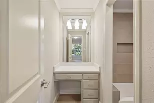 9015 Villa Park Cir, Dallas, TX 75225 - Photo 19