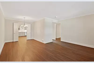 9015 Villa Park Circle, Dallas, TX 75225 - Photo 3