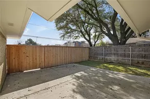 9015 Villa Park Cir, Dallas, TX 75225 - Photo 25