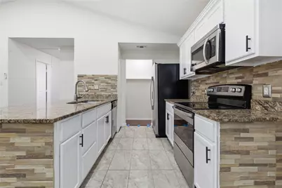 3728 Flintwood Trail, Fort Worth, TX 76137 - Photo 9