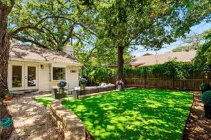109 Oaktree Dr, Highland Village, TX 75077 - Photo 35