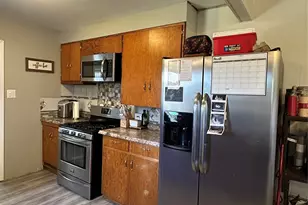 607 Fannin St, Winters, TX 79567 - Photo 7