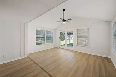 1013 N Knowles Drive, Saginaw, TX 76179 - Photo 9