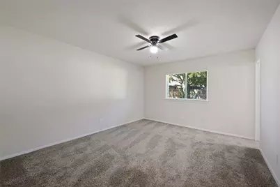 1013 N Knowles Drive, Saginaw, TX 76179 - Photo 15