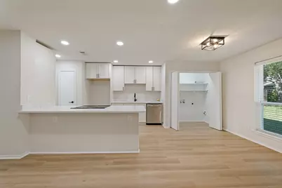 1013 N Knowles Drive, Saginaw, TX 76179 - Photo 5