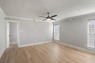 807 Salem Dr, Arlington, TX 76014 - Photo 9