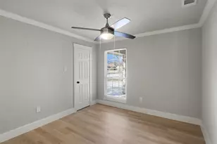 807 Salem Dr, Arlington, TX 76014 - Photo 13
