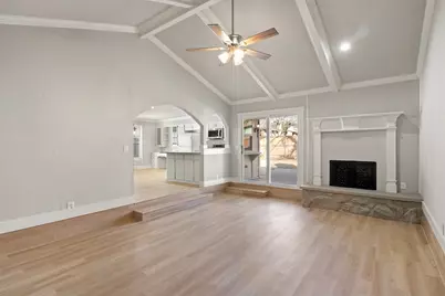 807 Salem Drive, Arlington, TX 76014 - Photo 5