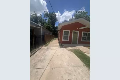 2926 Tampico Street, San Antonio, TX 78207 - Photo 13