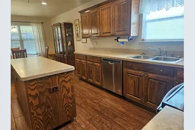 4919 Saddlehorn Drive, Arlington, TX 76017 - Photo 13