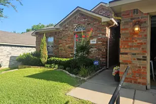 4919 Saddlehorn Dr, Arlington, TX 76017 - Photo 3