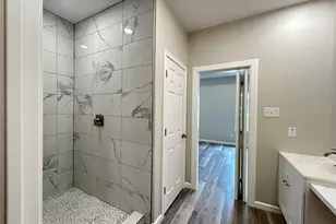 921 Putman St, Sulphur Springs, TX 75482 - Photo 9