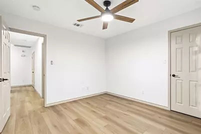 1020 Hannah Street, Burleson, TX 76028 - Photo 27