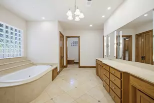 6816 Oak Hill Dr, Fort Worth, TX 76132 - Photo 19