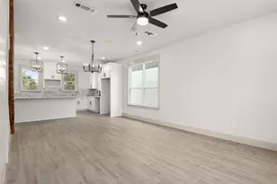 5703 Barkridge Dr, Granbury, TX 76048 - Photo 7